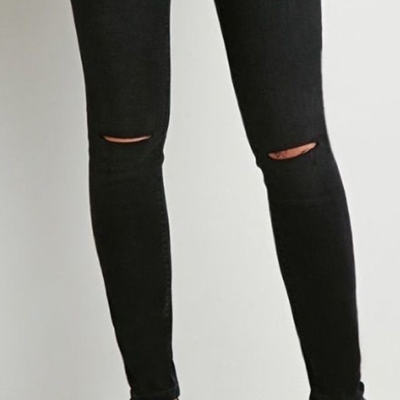 (2/$50) AE High Waist Jeans - Picture 2 of 6